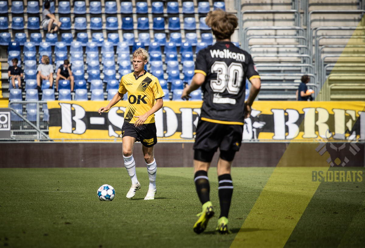 teamnick teamchiel[14van40]